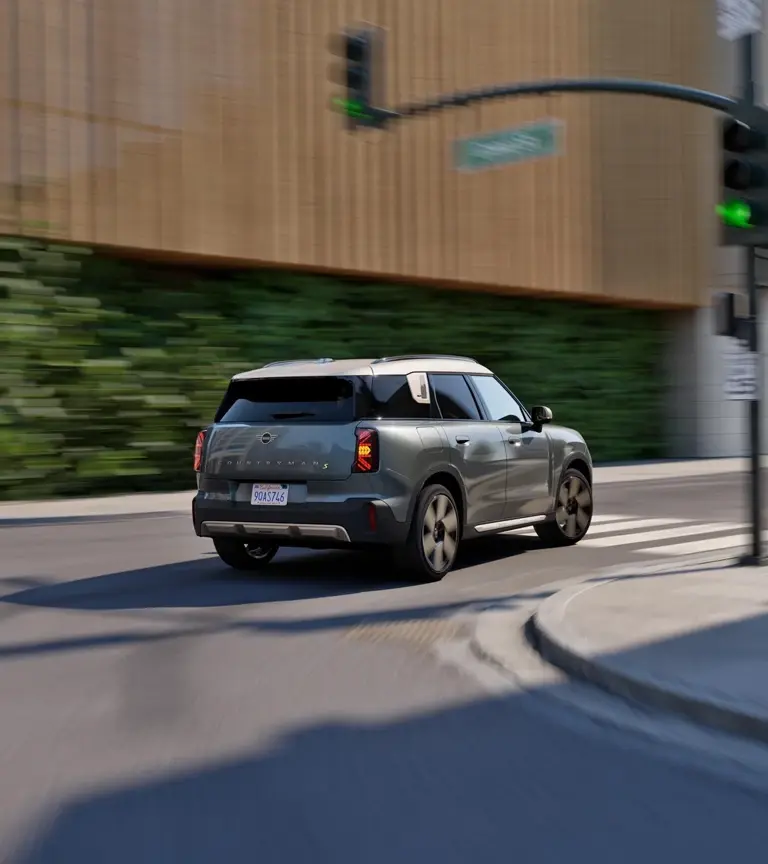 NUEVO MINI COUNTRYMAN ELÉCTRICO.